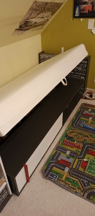 Meble dziecięce - biurko, szafka, łóżko