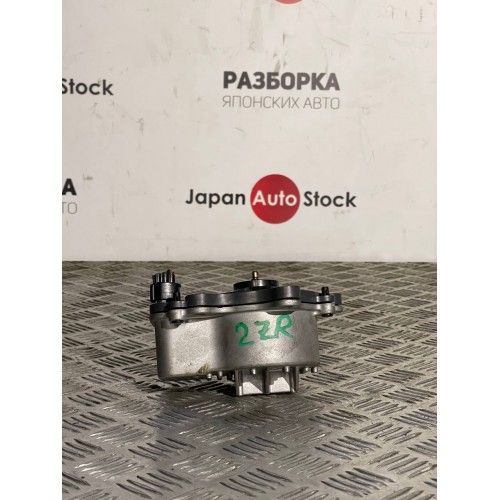 Помпа водяная Toyota Prius 30, год 2009-2013