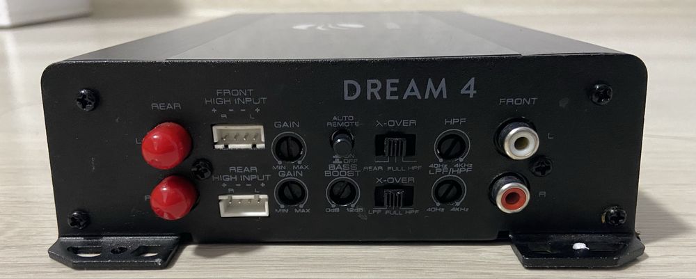 4-х канальный усилитель Rainbow Dream 4