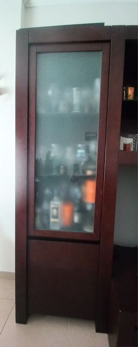 Móvel de sala em venguê - 2 módulos