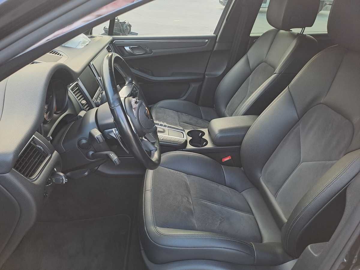 Porsche Macan 2.0, 2016