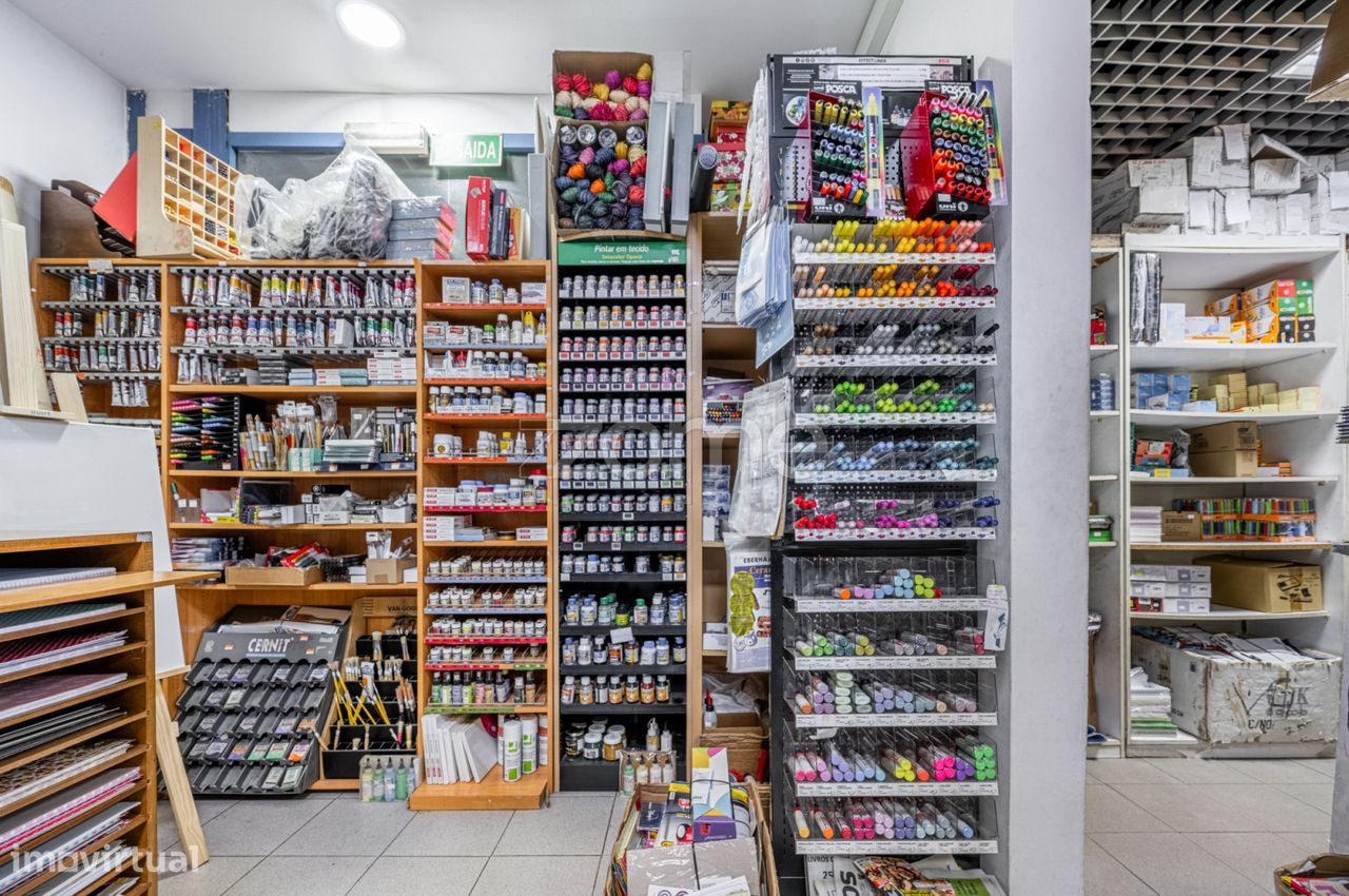 Papelaria e Livraria no Centro de Felgueiras, no Edifício Orion