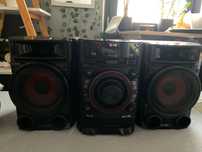 Wieża audio LG 180 w