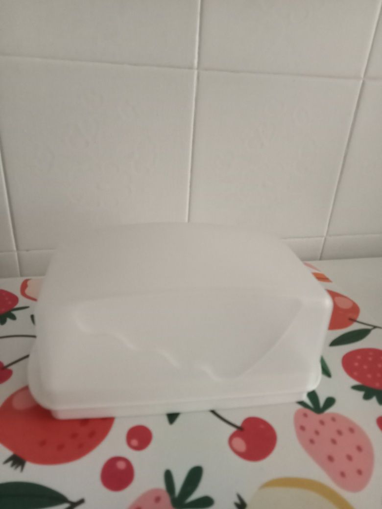 Portugal e Manteigueira Tupperware