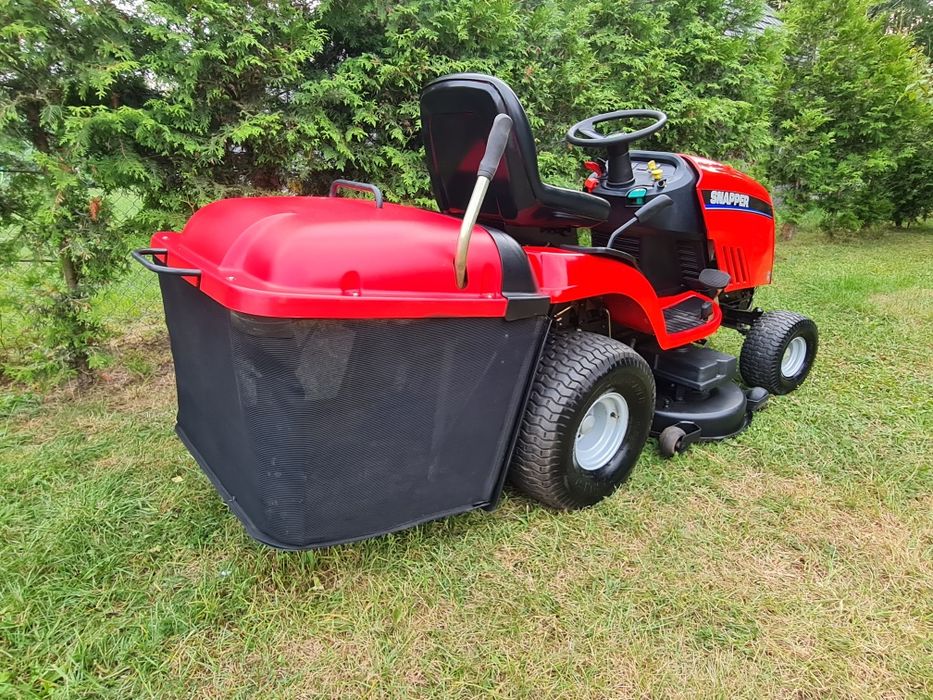 Piękny profesjonalny traktorek kosiarka SNAPPER 19 KM pompa oleju Duży