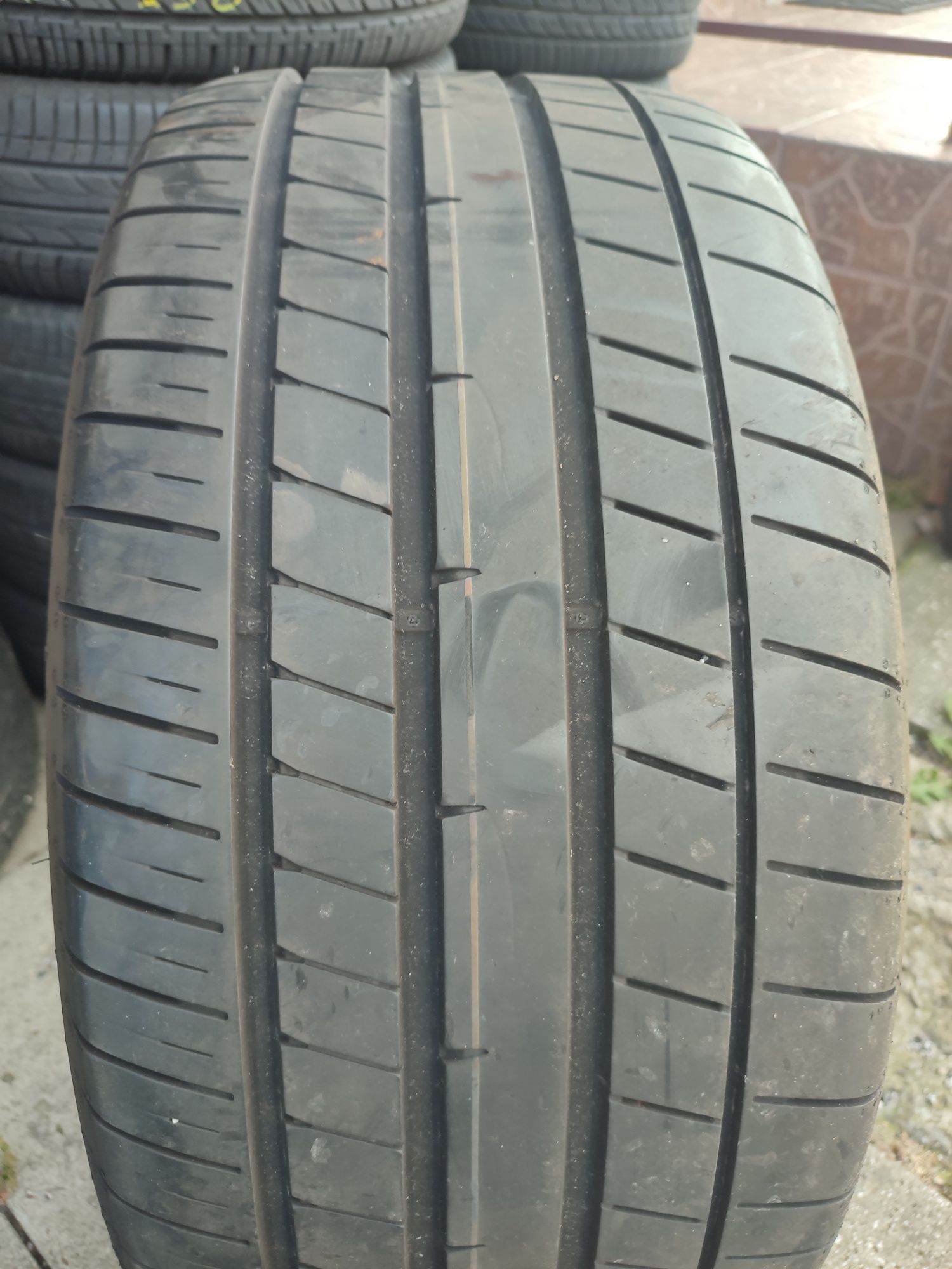 Pojedyncza opona Dunlop Sport Maxx RT2 285/40/20 108Y