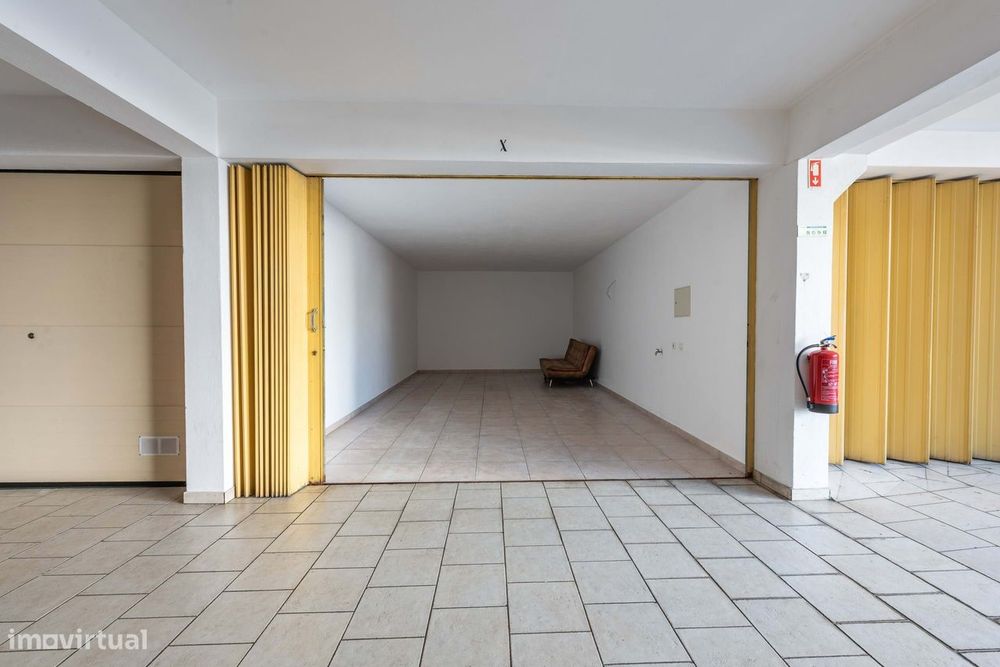 Garagem box para venda