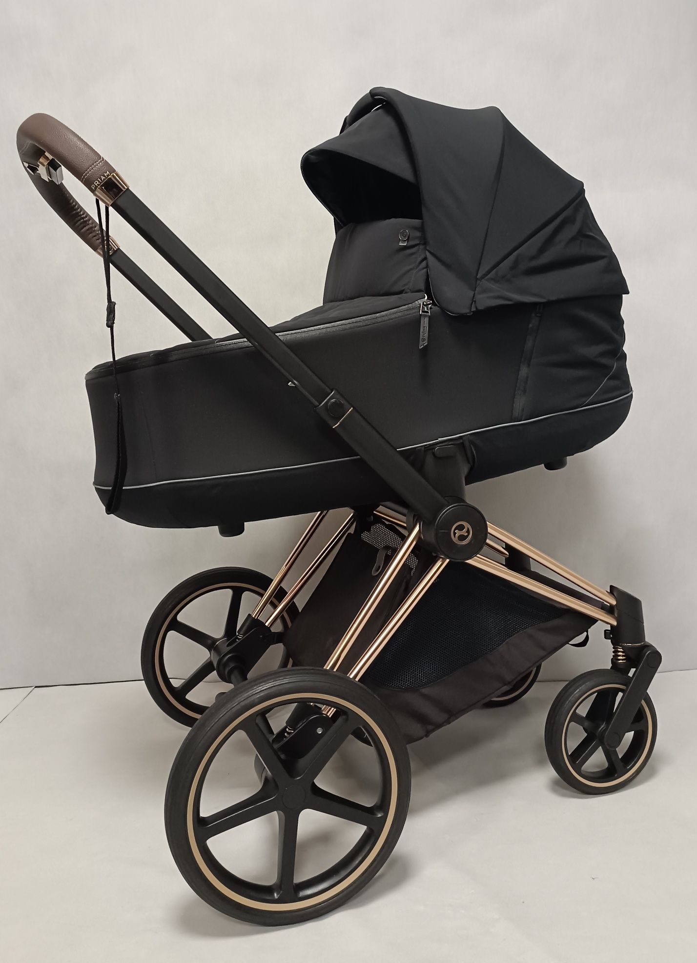 Wozek 4w1 Cybex Priam 2.0/Cybex Cloud Z Flowers Baza Cybex Z