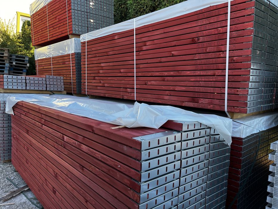 Rusztowania elewacyjne syst. Plettac 120 m2