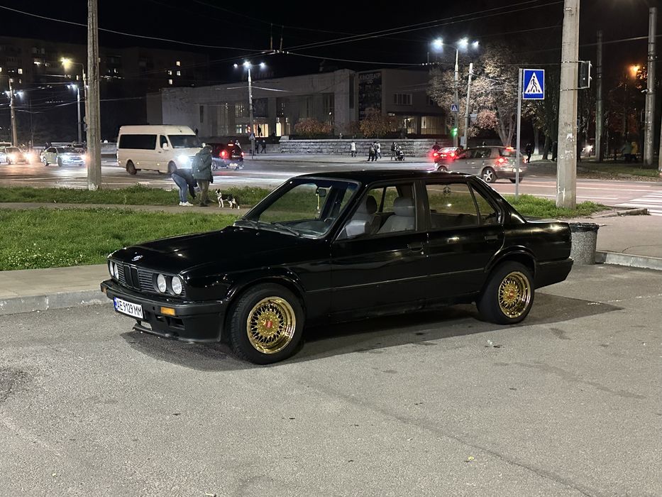 bmw e30   m20b27