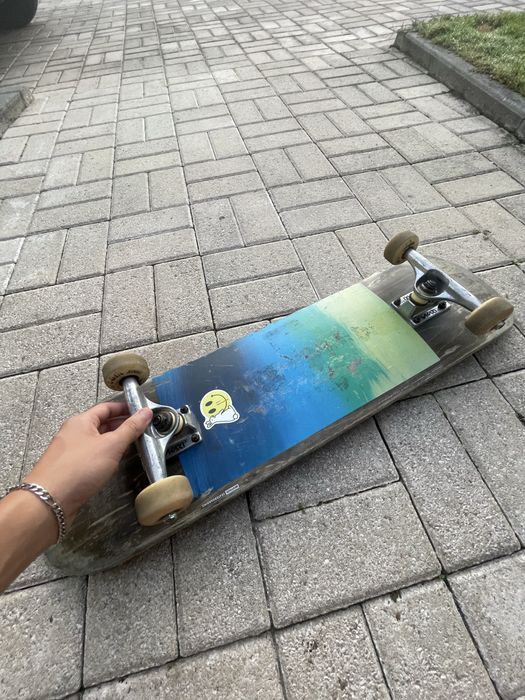 Skate santa cruz, em bom estado