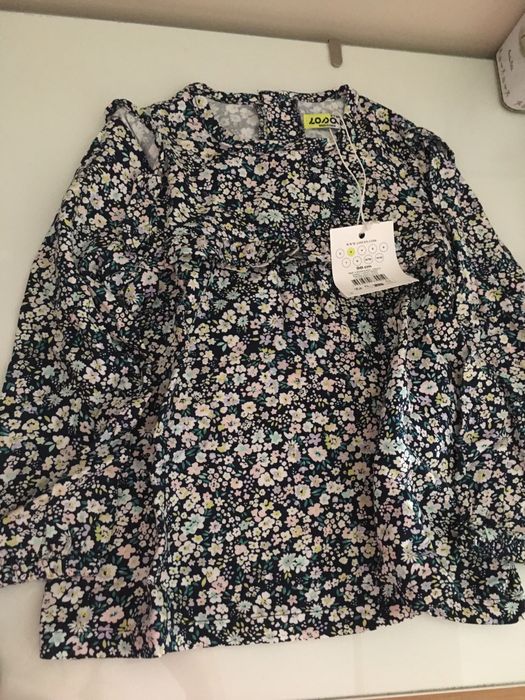 Tamanho 98 ou 3 anos camisola comprida flores