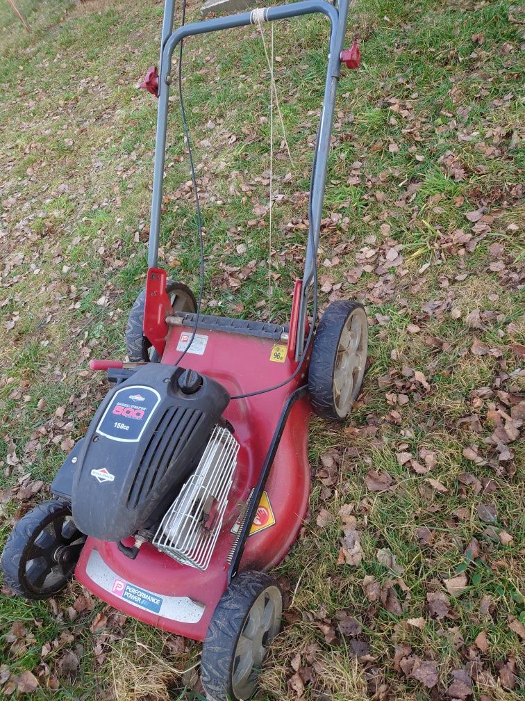 Sprzedam kosiarkę BRIGGS & STRATTON