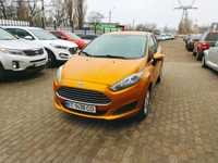 Ford Fiesta 2015 року 1,6 л./бензин