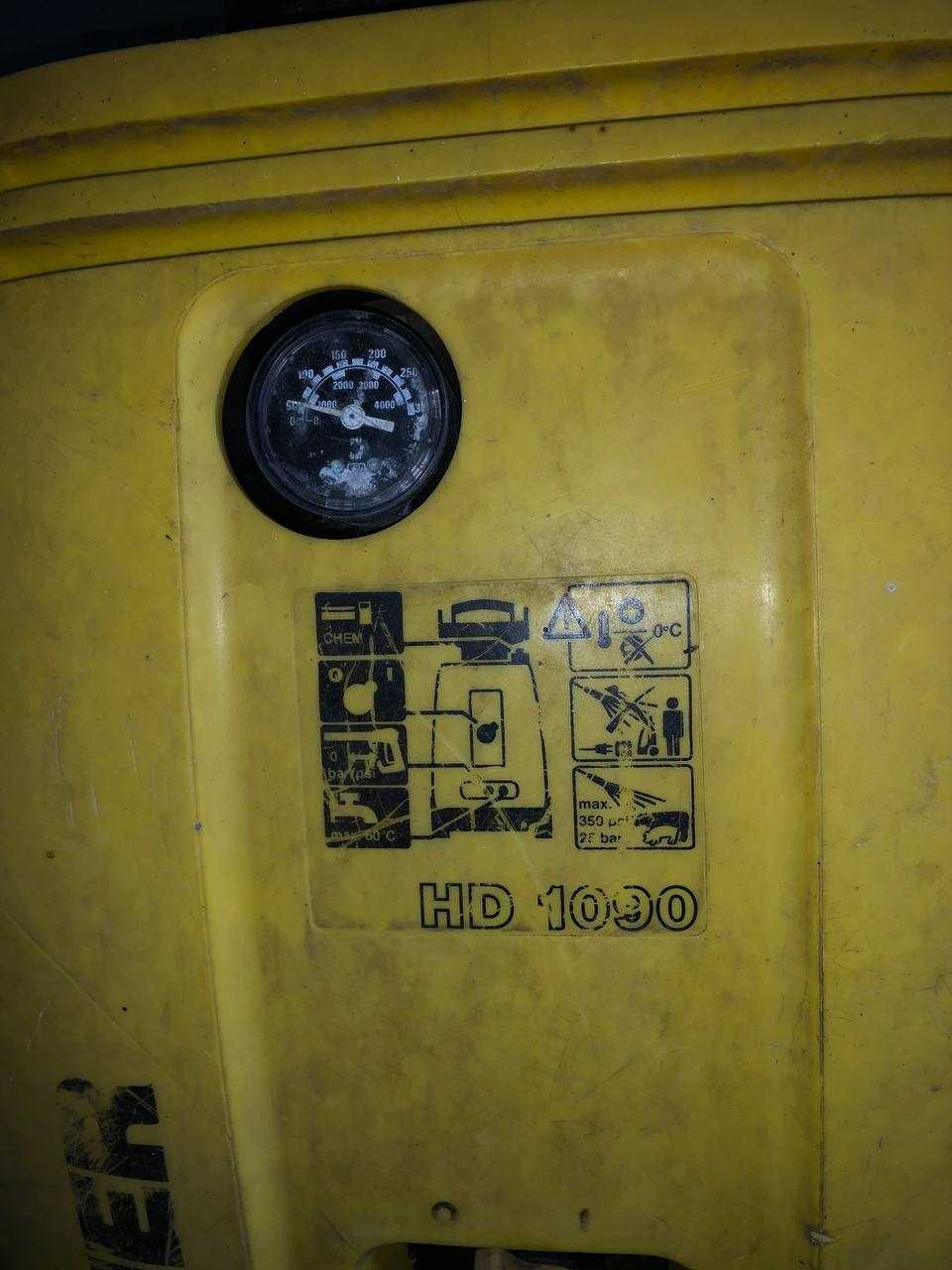 Мойка Kärcher HD 1090