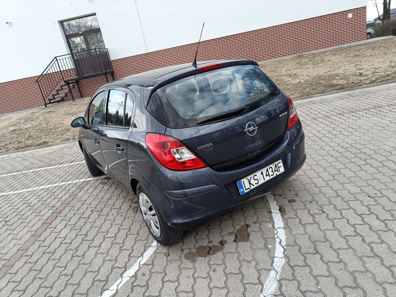 Opel Corsa D 1.3 CDTI, 2 komplety kół, super stan