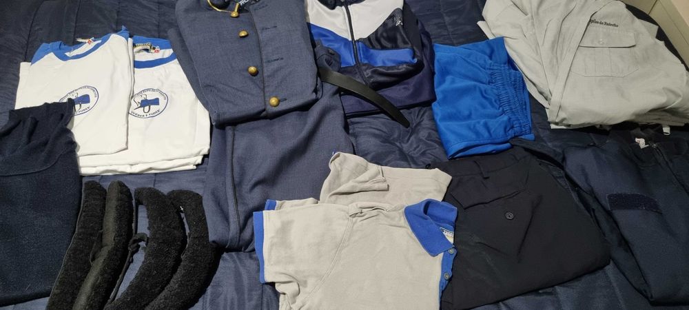 Roupa / Farda pupilos do exército.