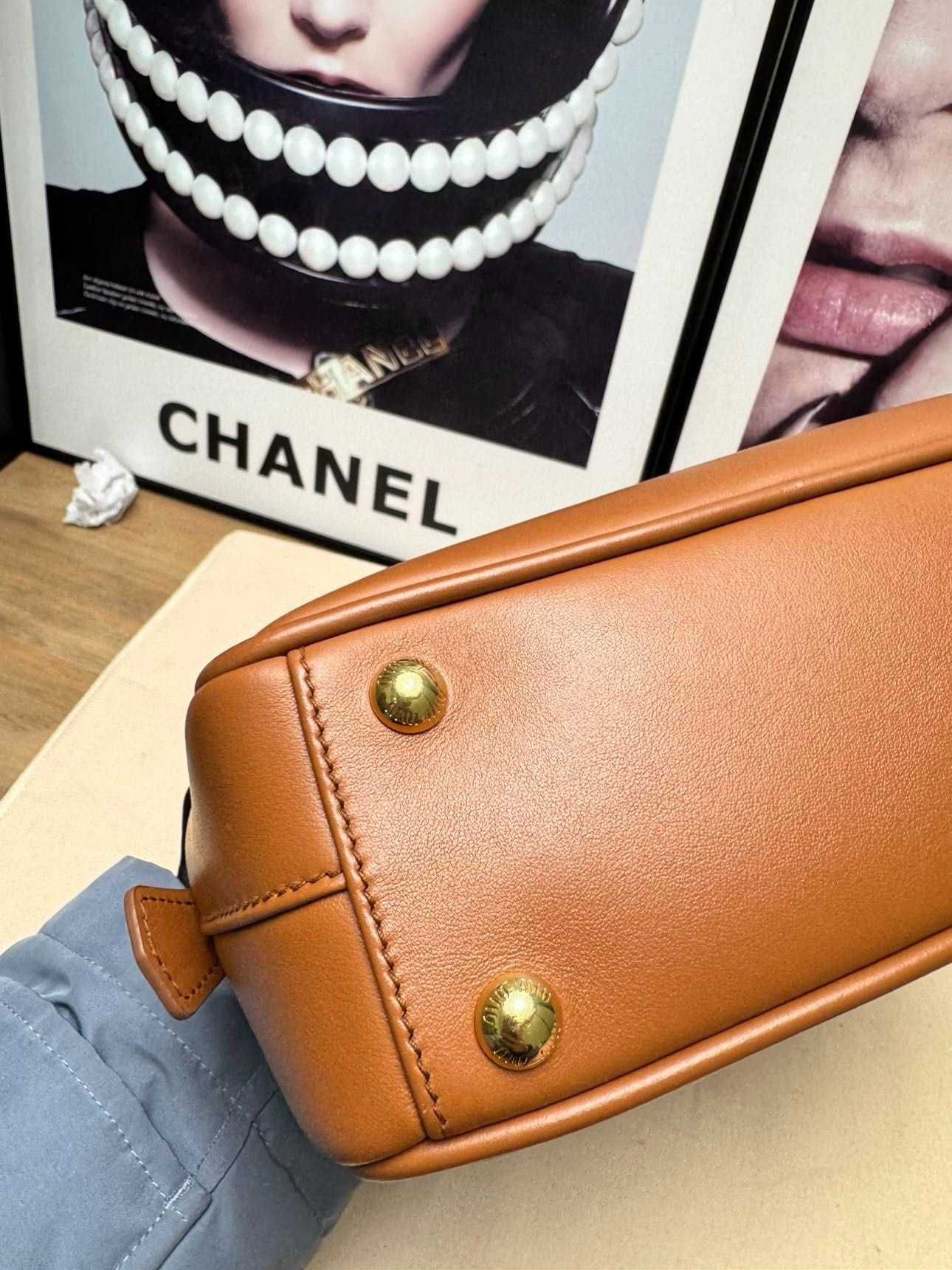 MiuMiu Brązowa Mała Torba Na Ramię Torebka Crossbody Trendy