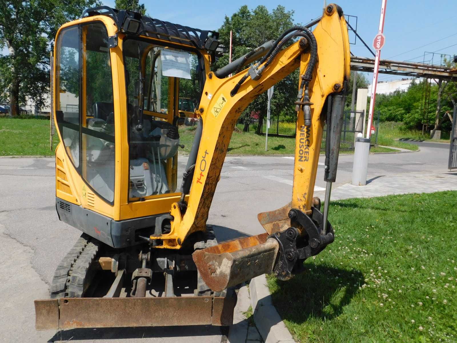 mini koparka Wacker Neuson 1404 ( jak ET16) Kraków w pełni sprawna