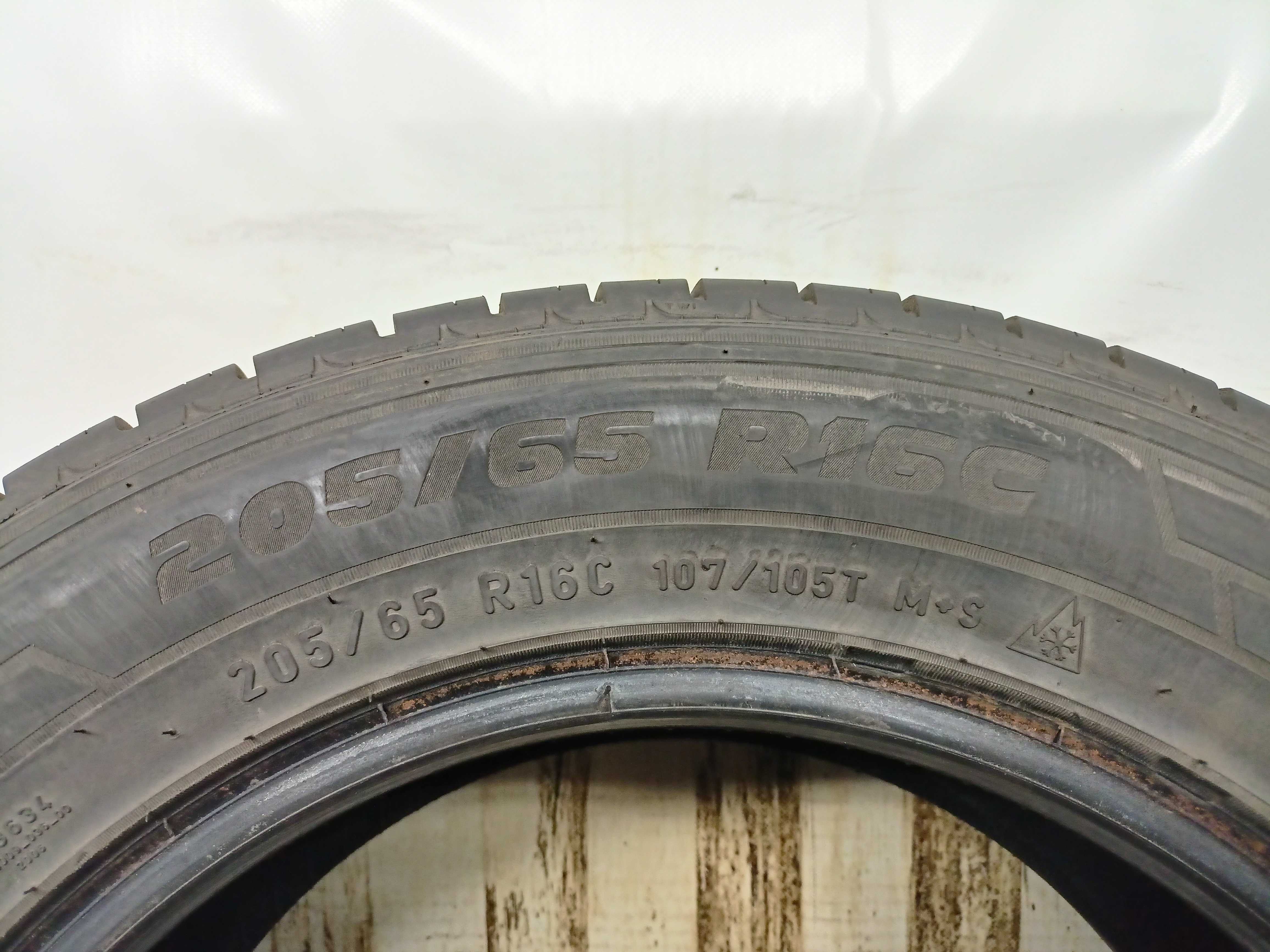 Pirelli Carrier 205/65/16C 2018r. 107/105T (1350)