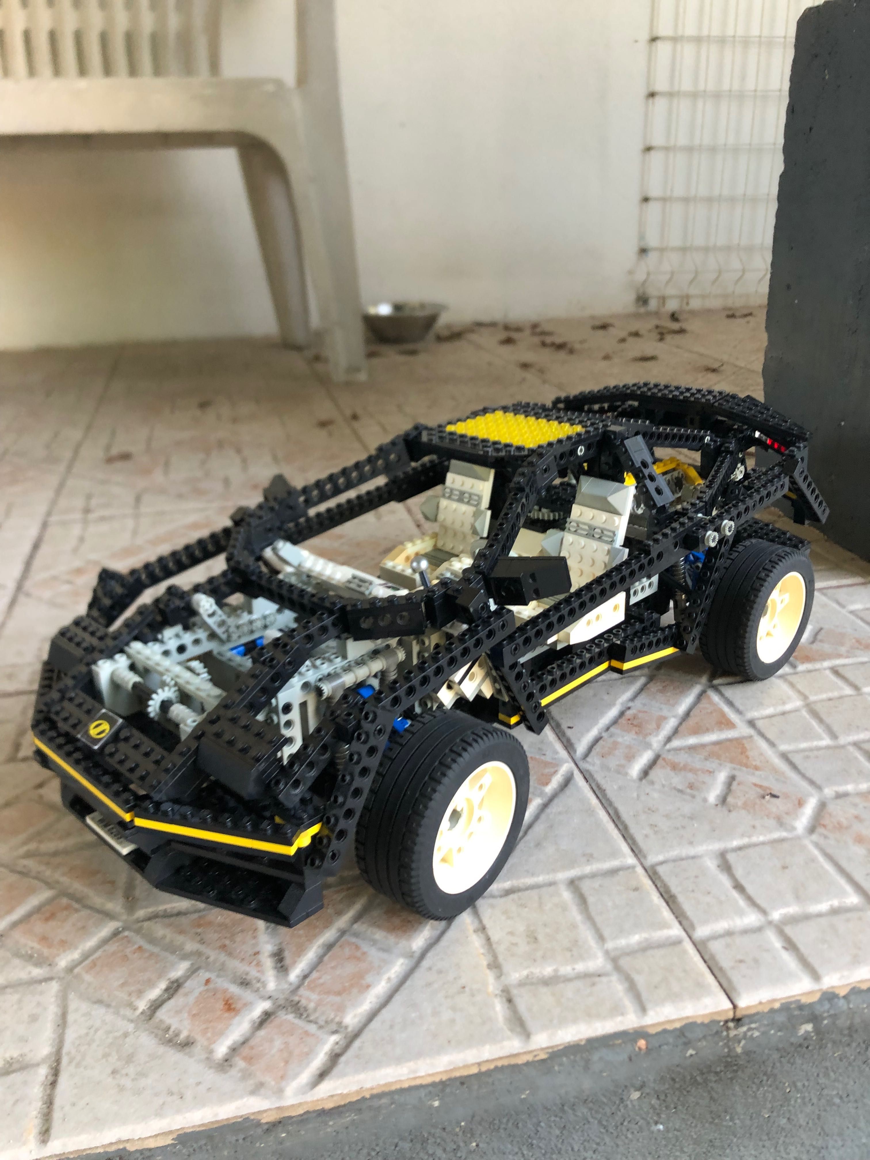 Carro Lego technic 8880 com instruções