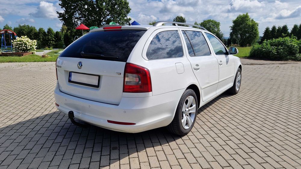 skoda octavia 2.0 TDI CR,salon PL, prywatnie, 2xkpl. kół, hak, zamiana