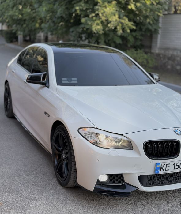 Продам Бмв ф10 в хорошем состояние