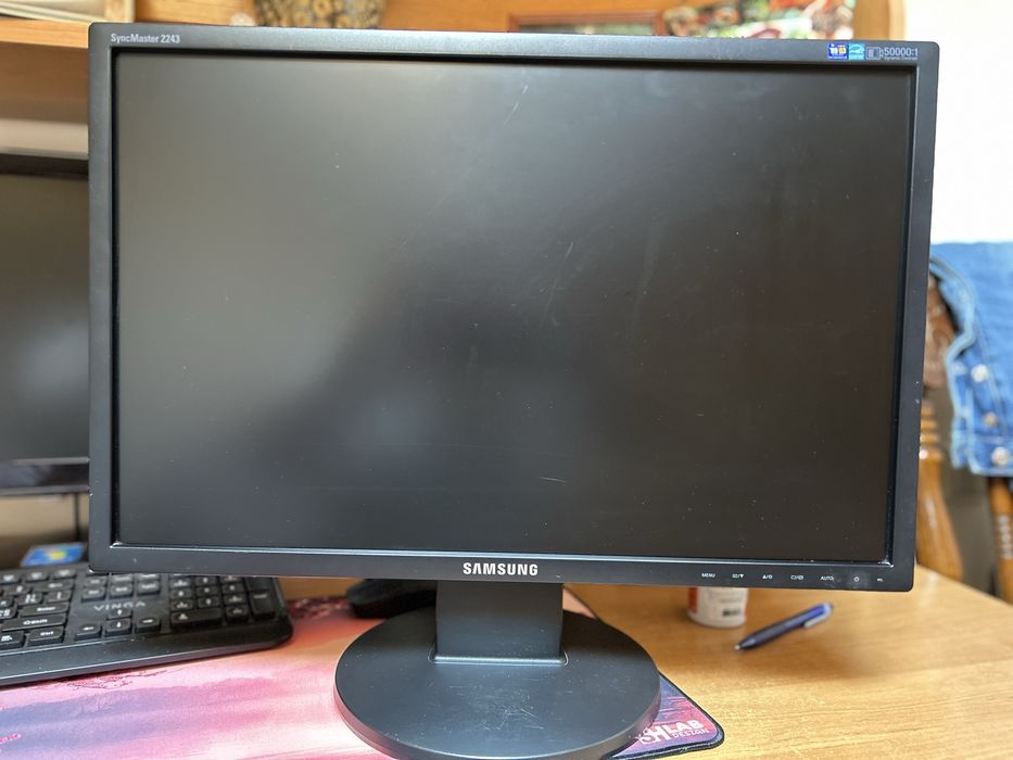 Монитор Samsung 22