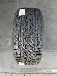 245/45/18 Goodyear UltraGrip Performance + 100H