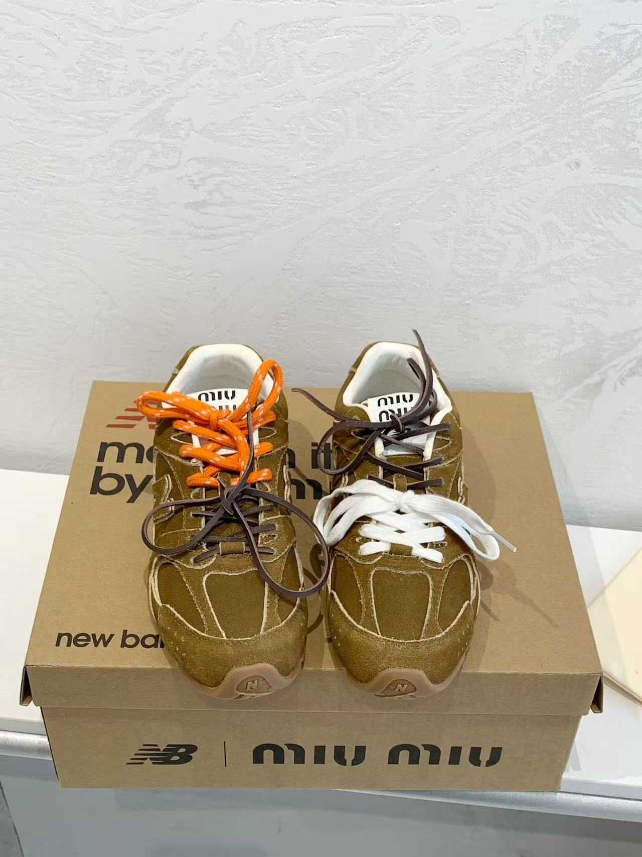 Buty NewBalance x  MIU MIU Moda Obuwie sportowe rozmiar.42
