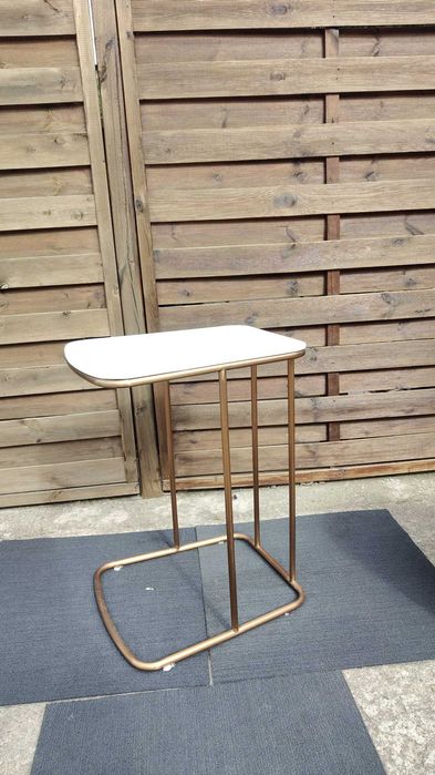 Stolik boczny Kare Design Miami Gardens White