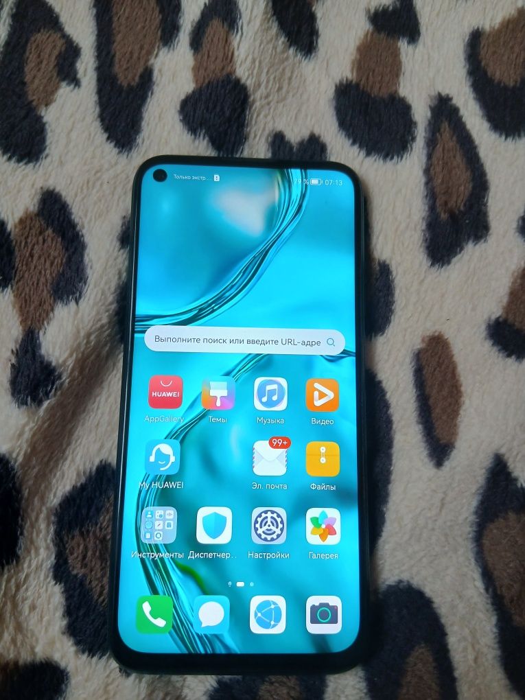 Продам телефон  Хуавей  P40 lait