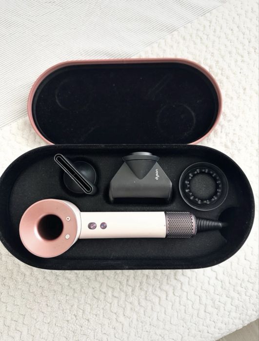 Dyson supersonic ceramic pink