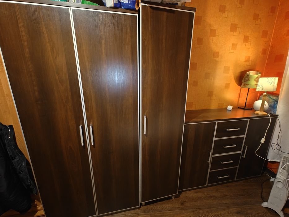 Zestaw mebli do pokoju + szafka na buty