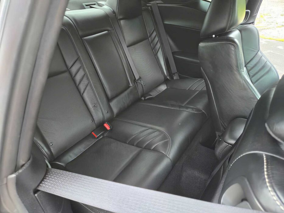 Dodge Challenger      2019