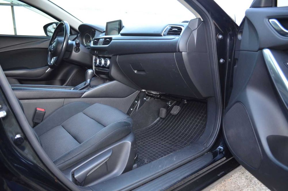 Уроки вождения на автомобиле с (АКПП). Инструктор по вождению.