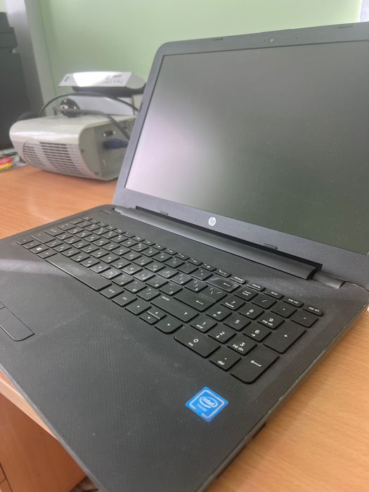 Ноутбук HP HQ-TRE 71025