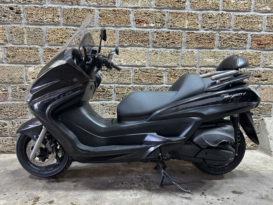 Ямаха Маджесті 400 Yamaha Majesty
