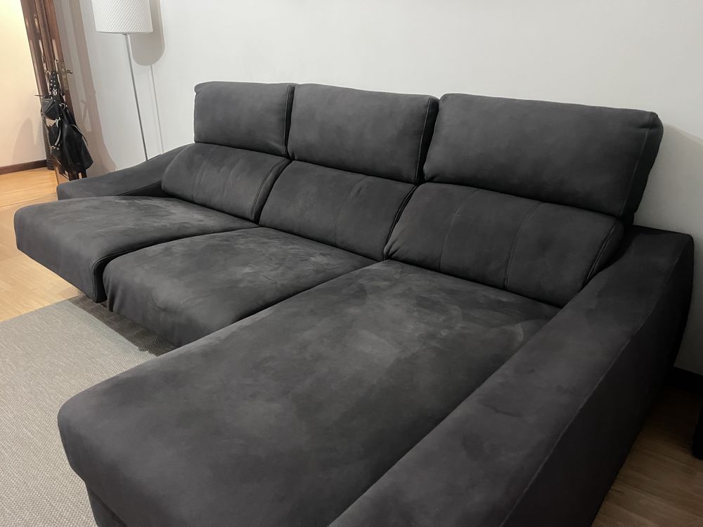 Sofá com arrumacao