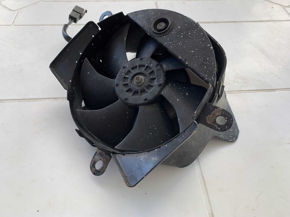 Вентилятор радиатора  YAMAHA T-Max 500 Original Japan 8730G