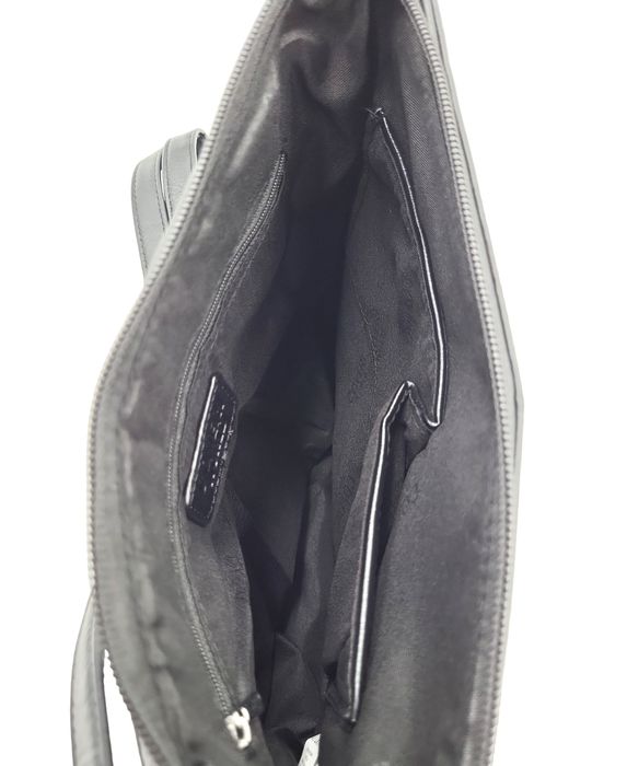 Torebka damska listonoszka czarna