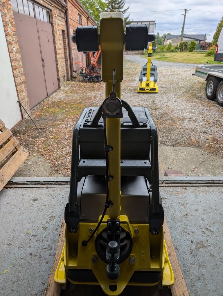 Zagęszczarka Wacker newson dpu 6555 ,495 kg
