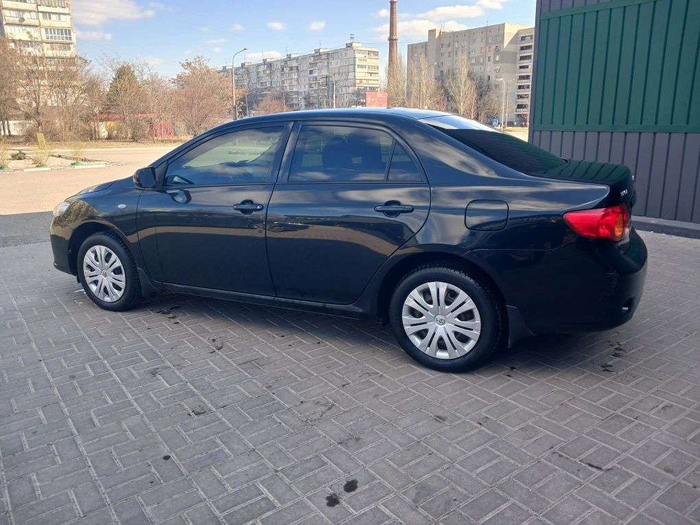 Продам Toyota Corolla