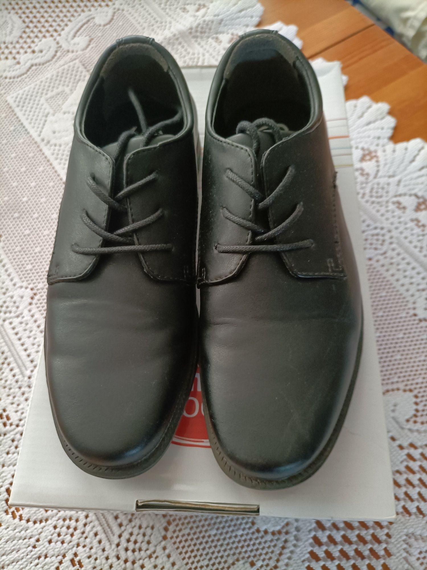 Buty eleganckie rozmiar 32