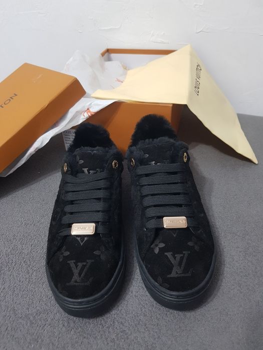 Кросівки зимові кеди мехові Louis Vuitton lv 38 лофери з мехом
