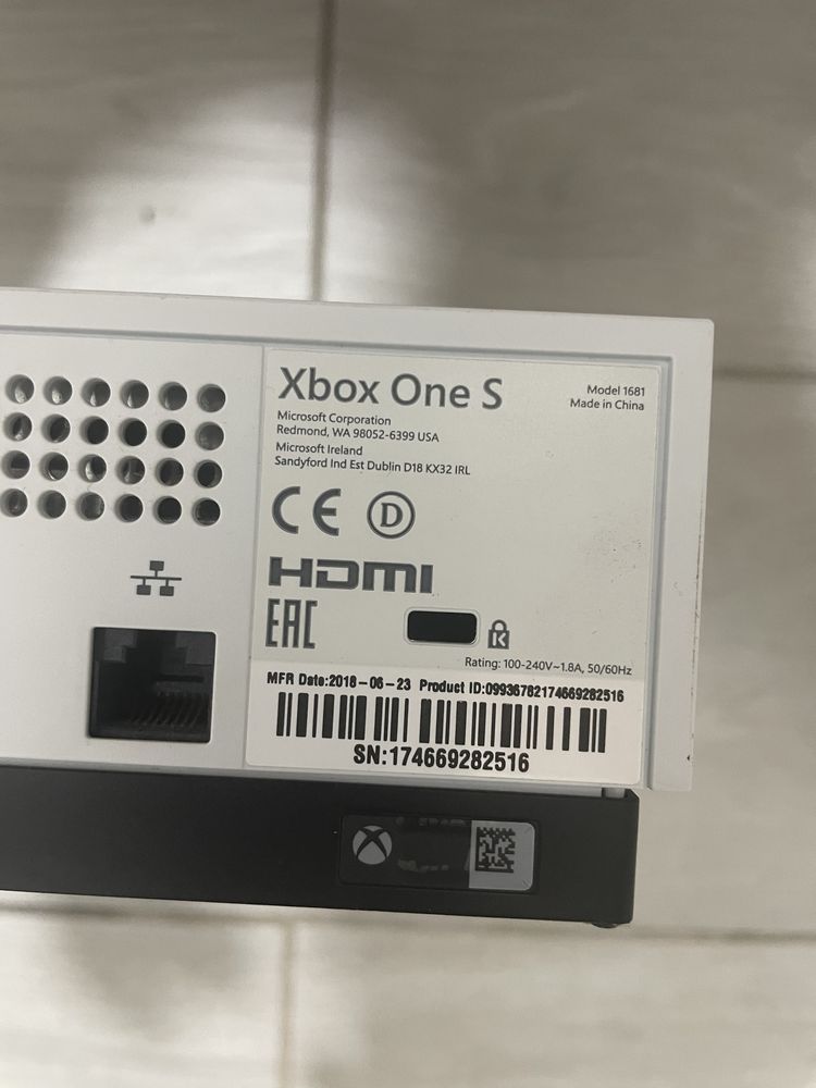 Xbox one s 1TB sem caixa