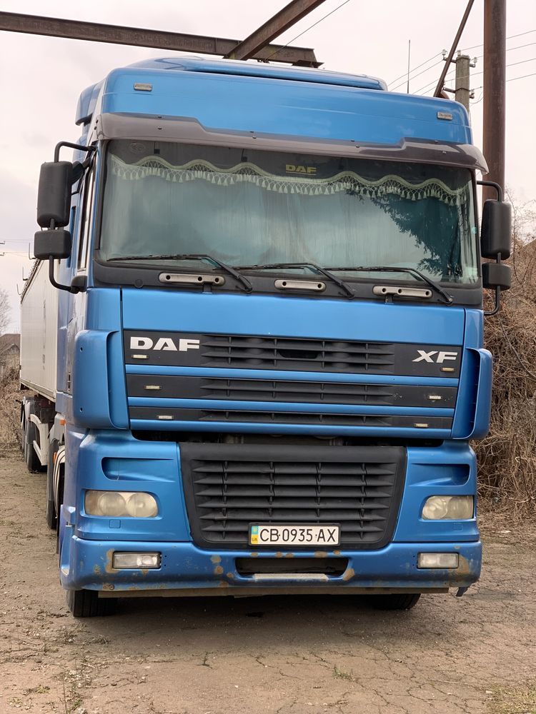 Продаж зерновозу DAF XF 95 з алюмінієвим напівпричепом WIELTON