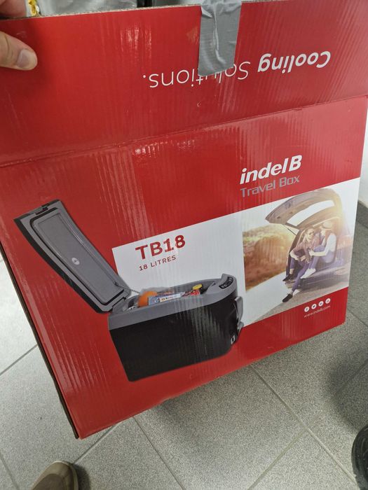 Lodówka samochodowa indel B TB18