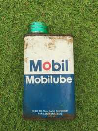 lata antiga óleo Mobil