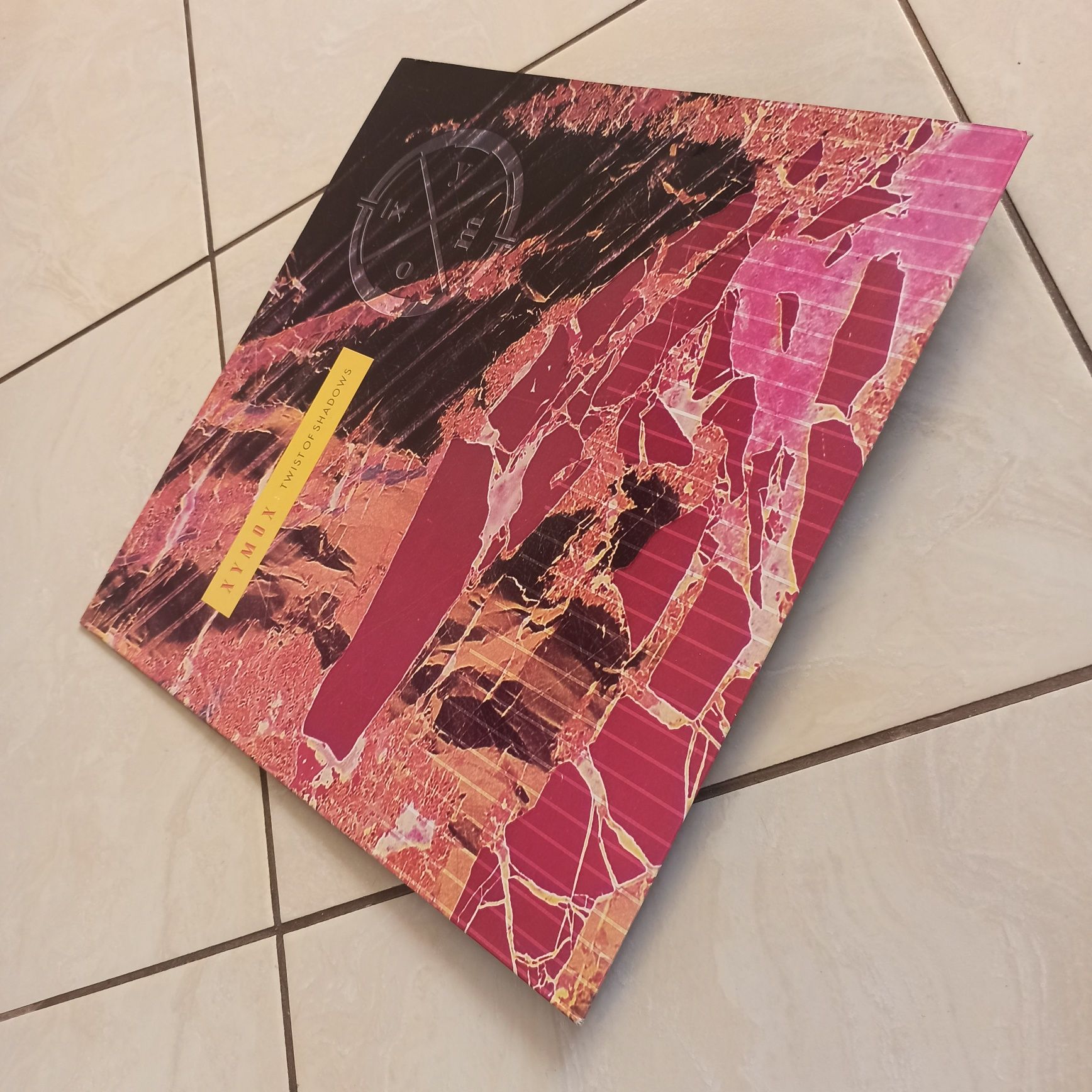 LP: Xymox-Twist Of Shadows; Polydor 1989; stan Excellent